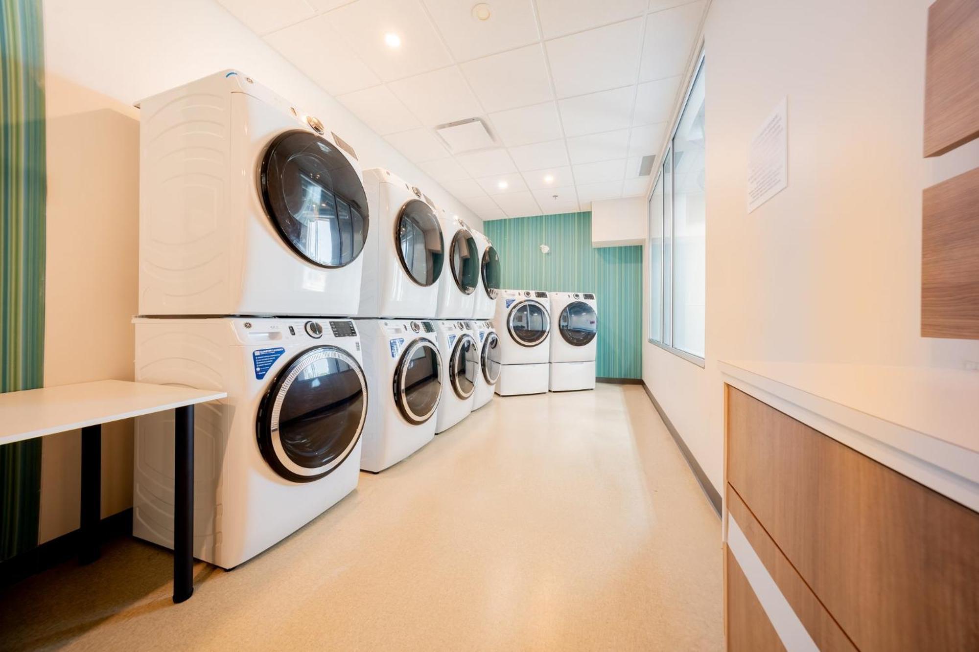 Holiday Inn Express & Suites - Trois Rivieres Ouest By Ihg Eksteriør billede